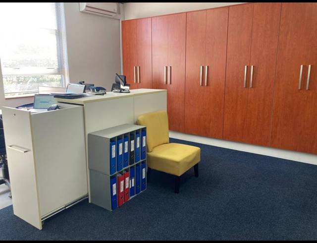 BUSINESS PROPERTY TO RENT IN WALMER